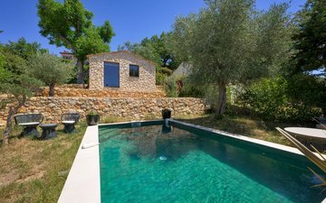 Property slide 4