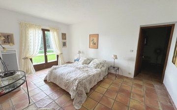 Property slide 11