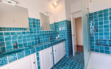 Property slide 12