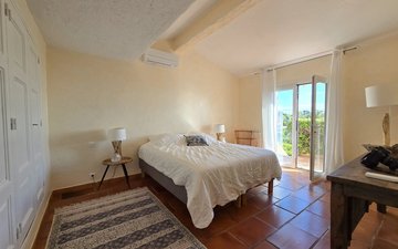 Property slide 16