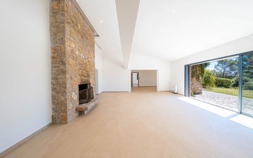 Property slide 7