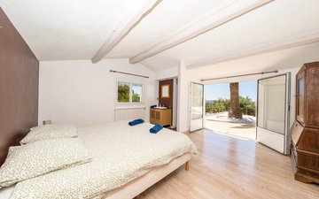 Property slide 8