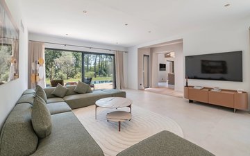 Property slide 8