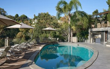 Property slide 4