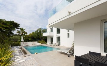 Property slide 8