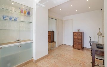 Property slide 6