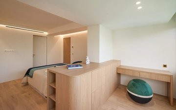 Property slide 14