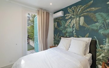 Property slide 19