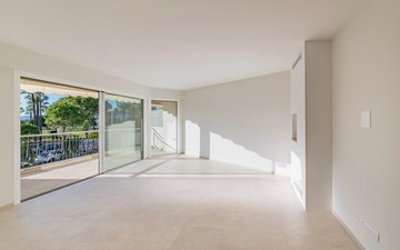 Property slide 7