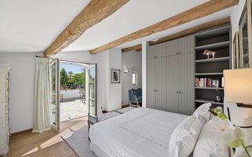 Property slide 18
