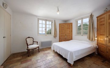 Property slide 11