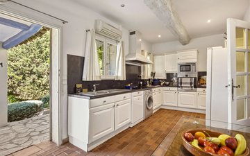 Property slide 8