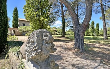 Property slide 10