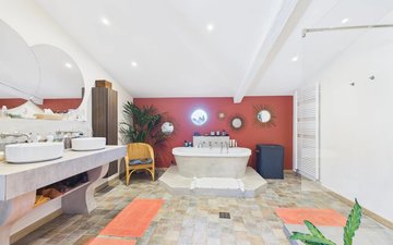 Property slide 15