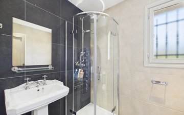 Property slide 17