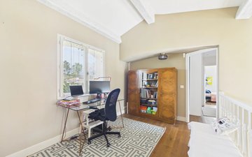 Property slide 18