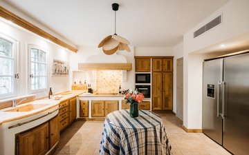 Property slide 6