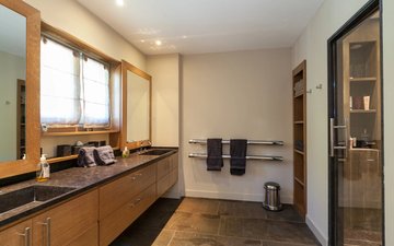 Property slide 10