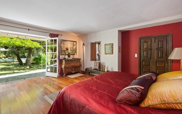 Property slide 7