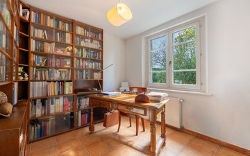 Property slide 18