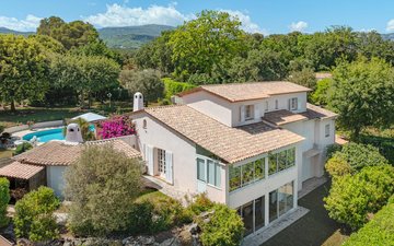 Property slide 19