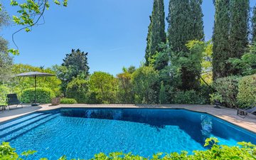 Property slide 4