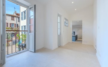 Property slide 5