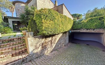 Property slide 5