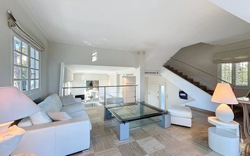 Property slide 14