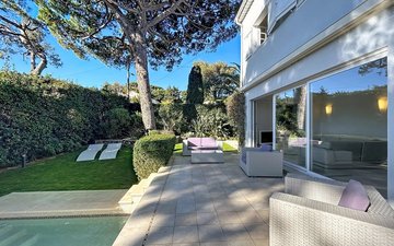 Property slide 8