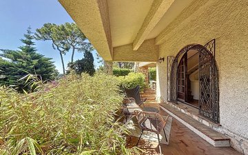 Property slide 5