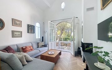 Property slide 5