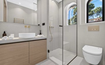 Property slide 15