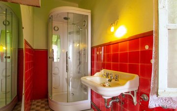 Property slide 17