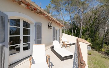 Property slide 8