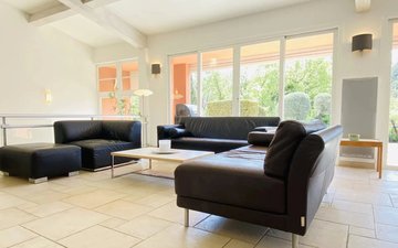 Property slide 7