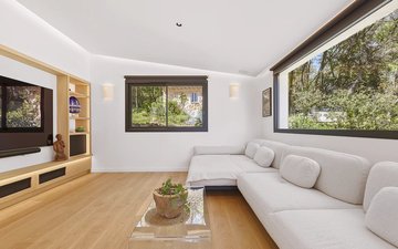 Property slide 15