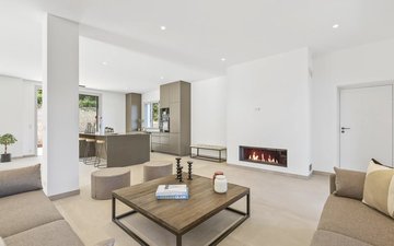 Property slide 7