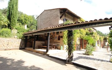 Property slide 19