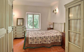 Property slide 11