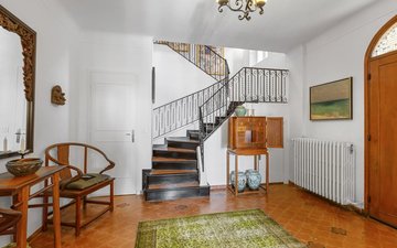 Property slide 20