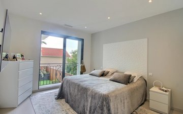 Property slide 12