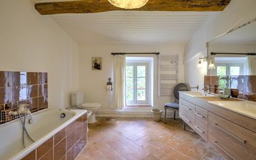 Property slide 18