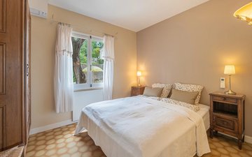 Property slide 15