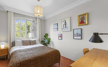 Property slide 20