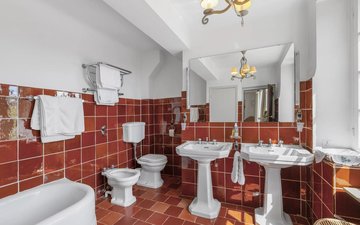 Property slide 10