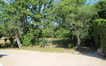 Property slide 18