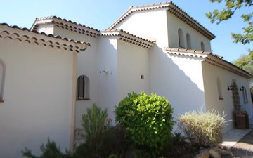 Property slide 19