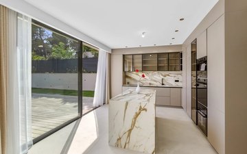 Property slide 7