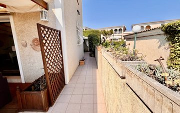 Property slide 7